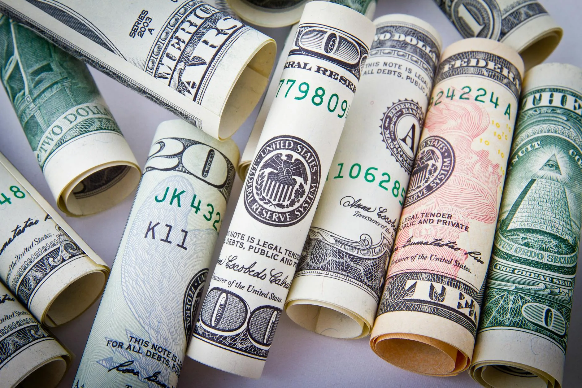 Are Fintechs Better at Lending than Banks?