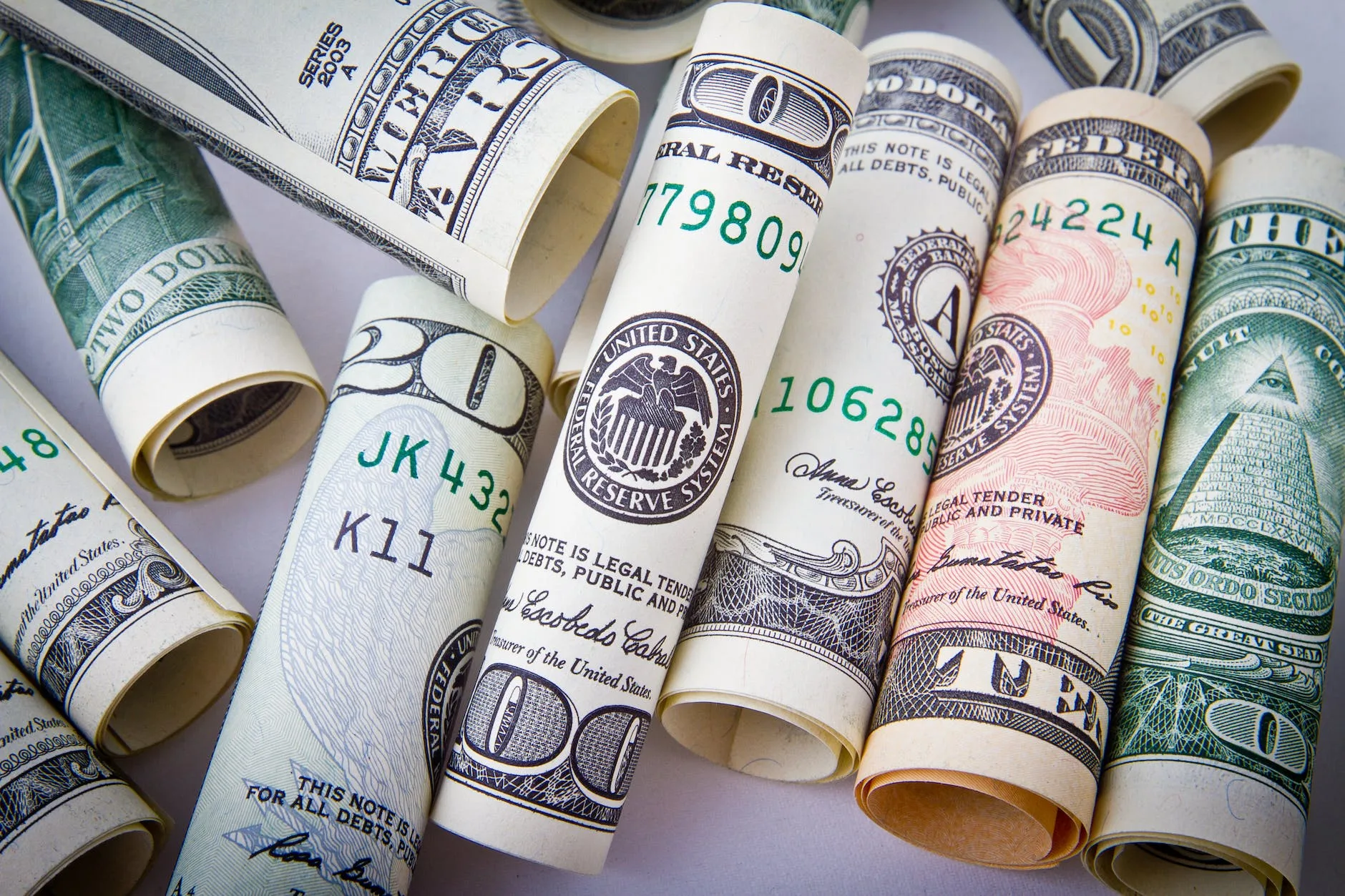 How Does the Tokenisation of Assets Democratise Finance?