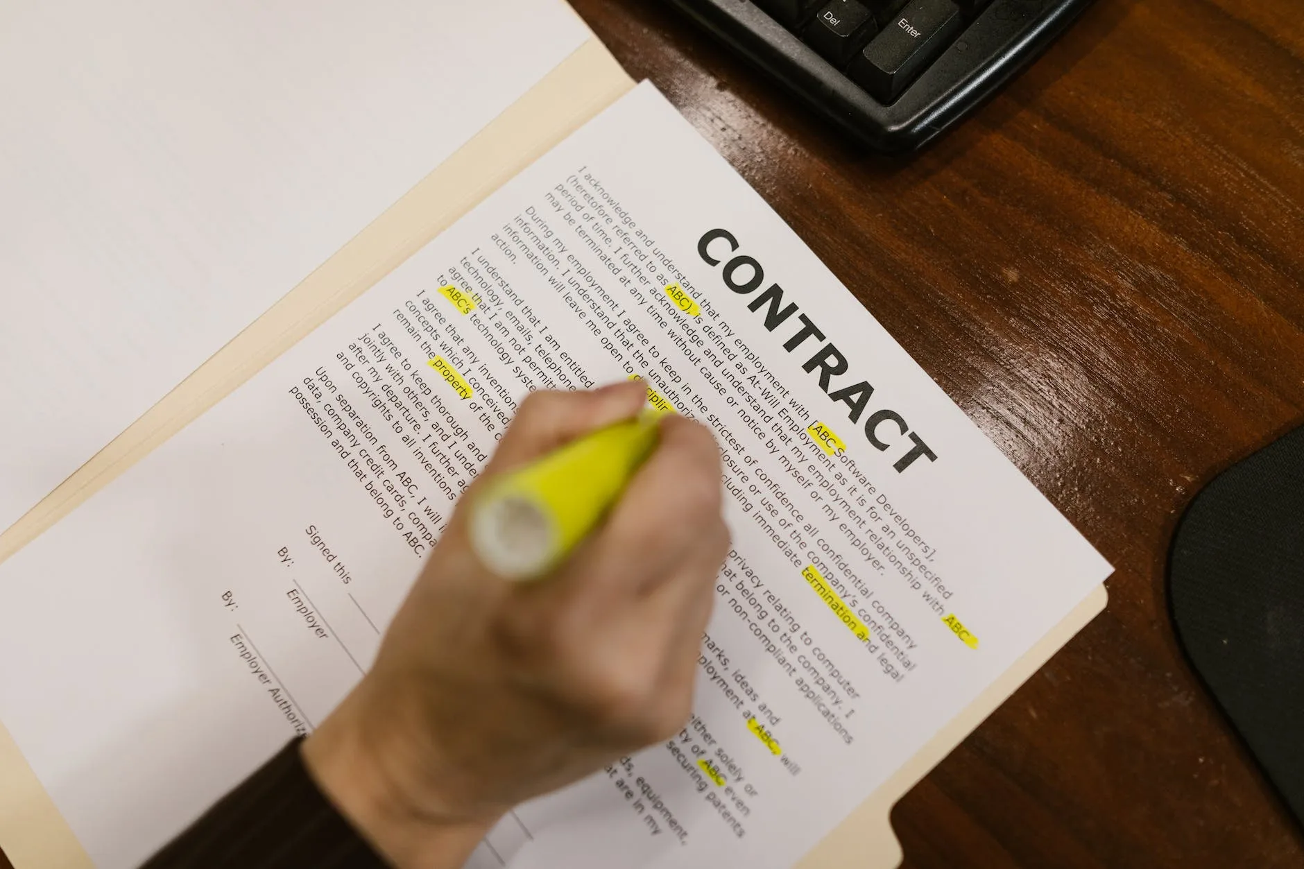 How Contractors Are Harnessing the Power of Fintech