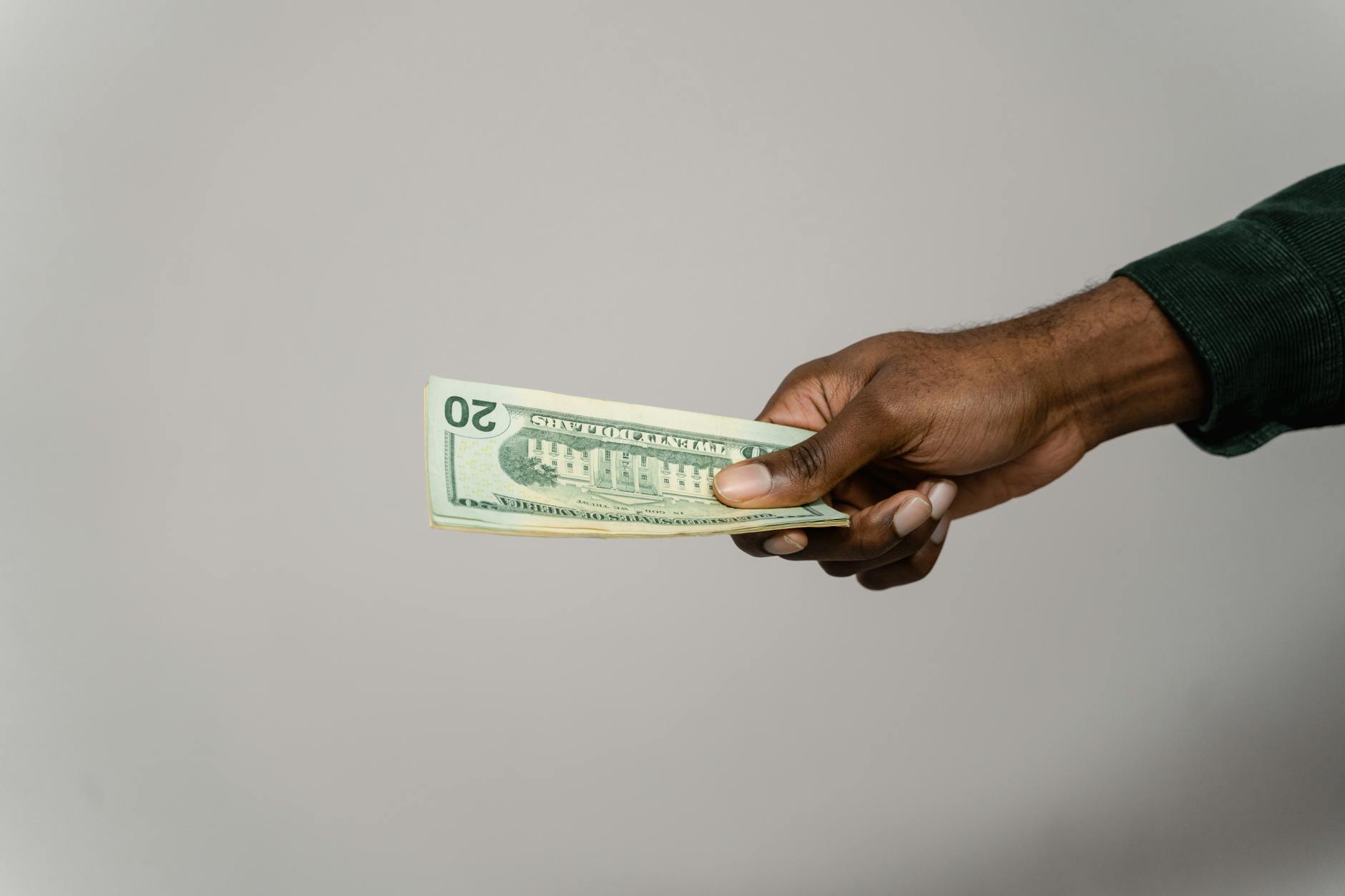 Best Ways to Pay Bills Online in 2025