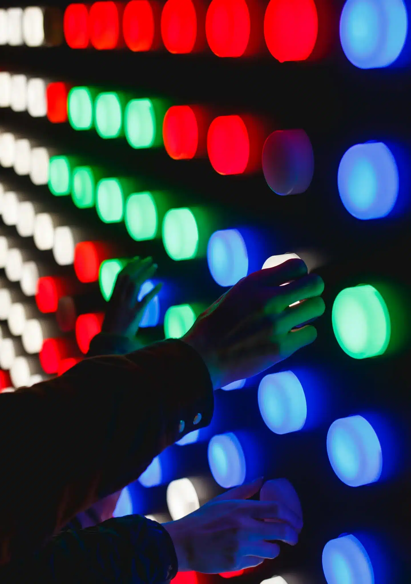 What Are the Pros and Cons of Fintech? A Clear Look at the Industry’s Trade-Offs