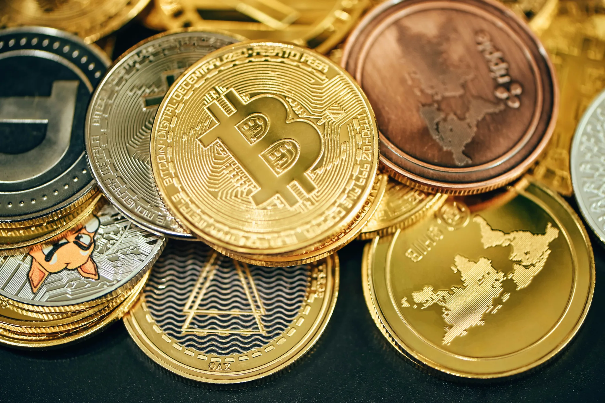 Inventor of Bitcoin: Satoshi Nakamoto